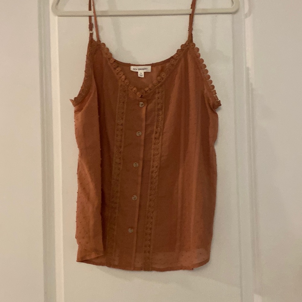 Blu Pepper textured tank with buttons